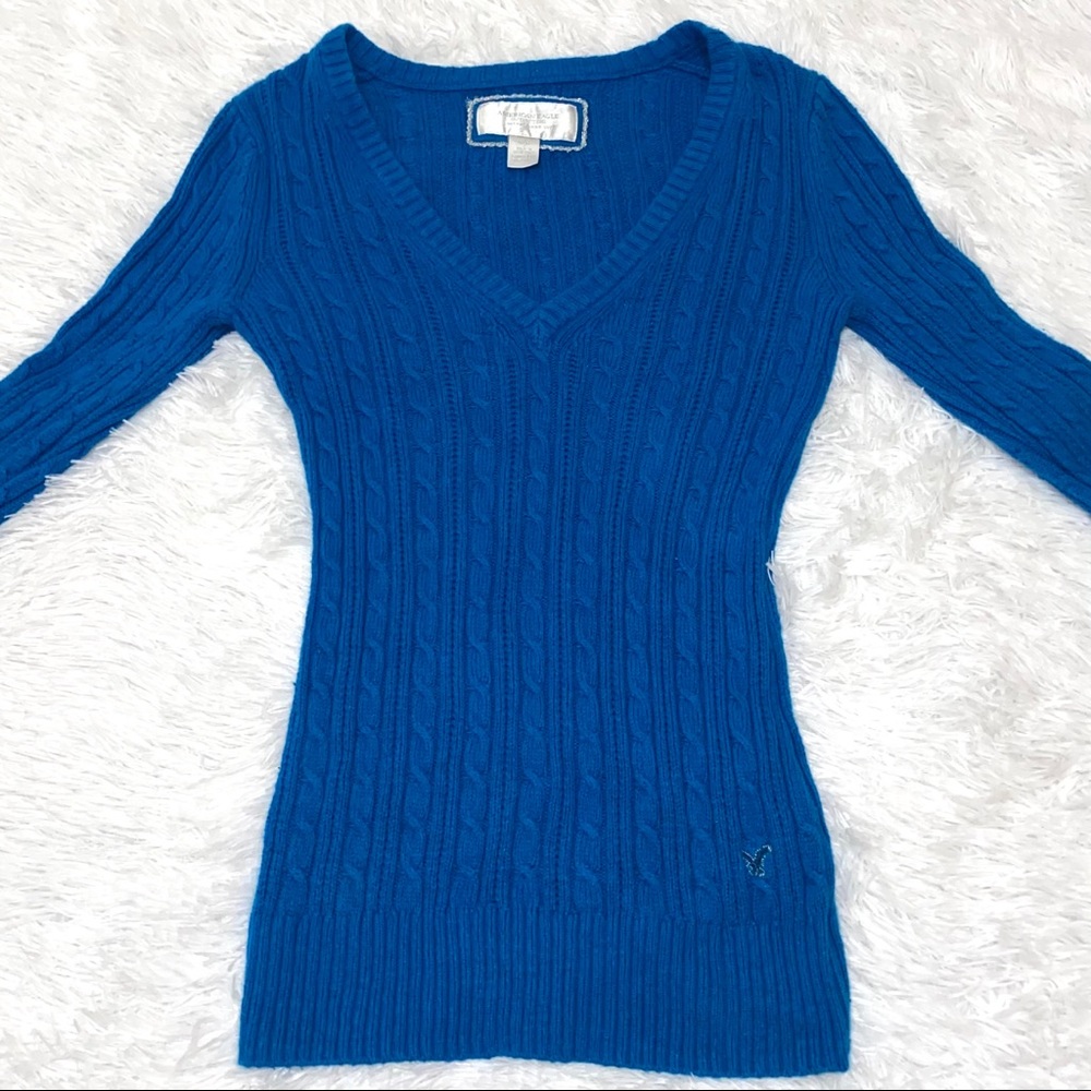 American Eagle Sweater